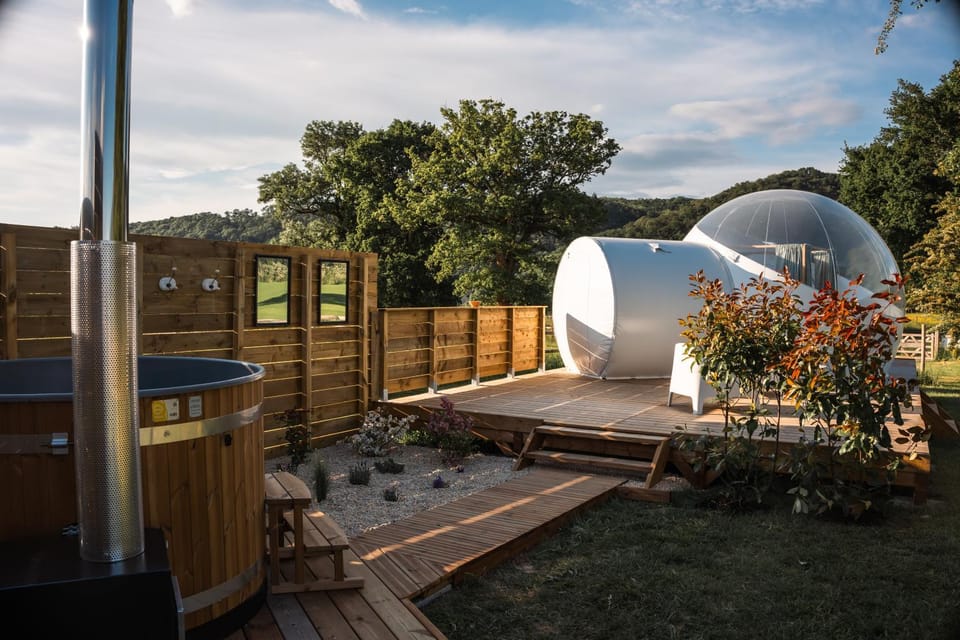 Patio, Natural landscape, Hot Spring Bath
