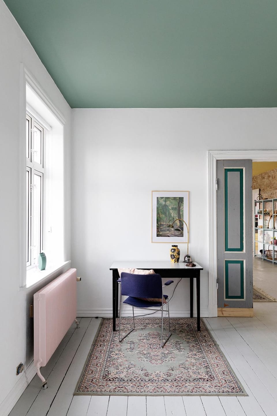 Seating area, Bedroom