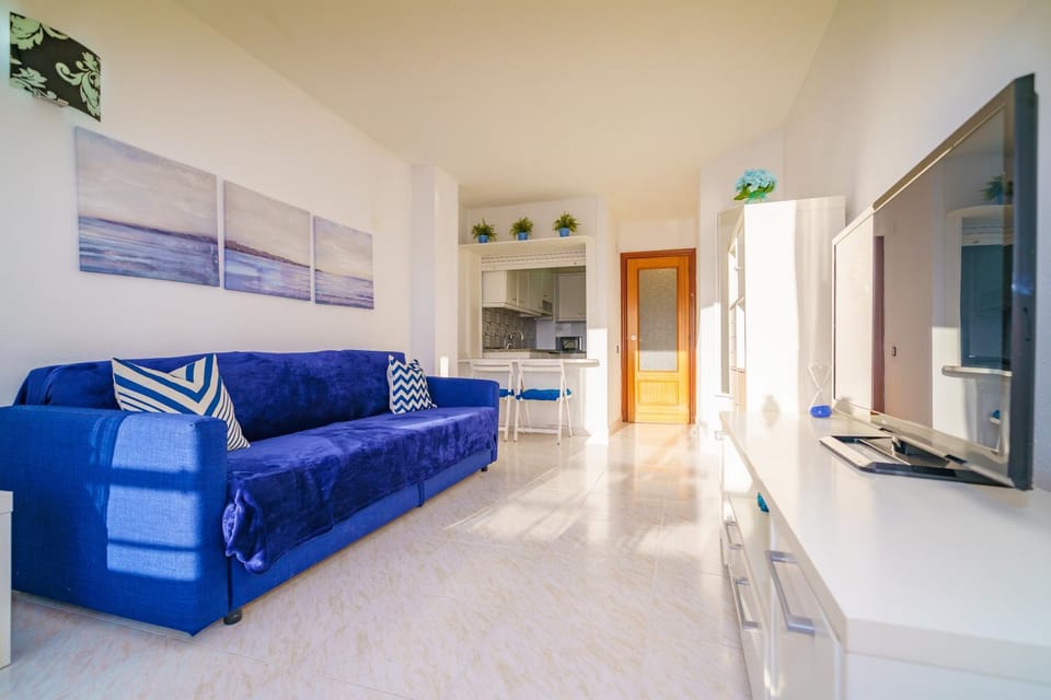 Living room, Dining area, kitchen