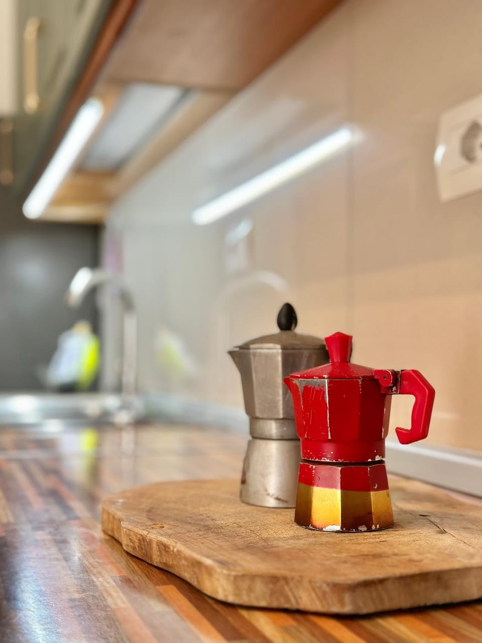 Coffee/tea facilities, Kitchen or kitchenette