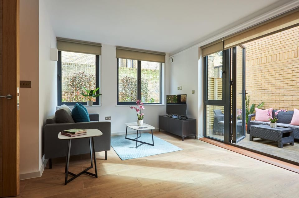Balcony/Terrace, Living room