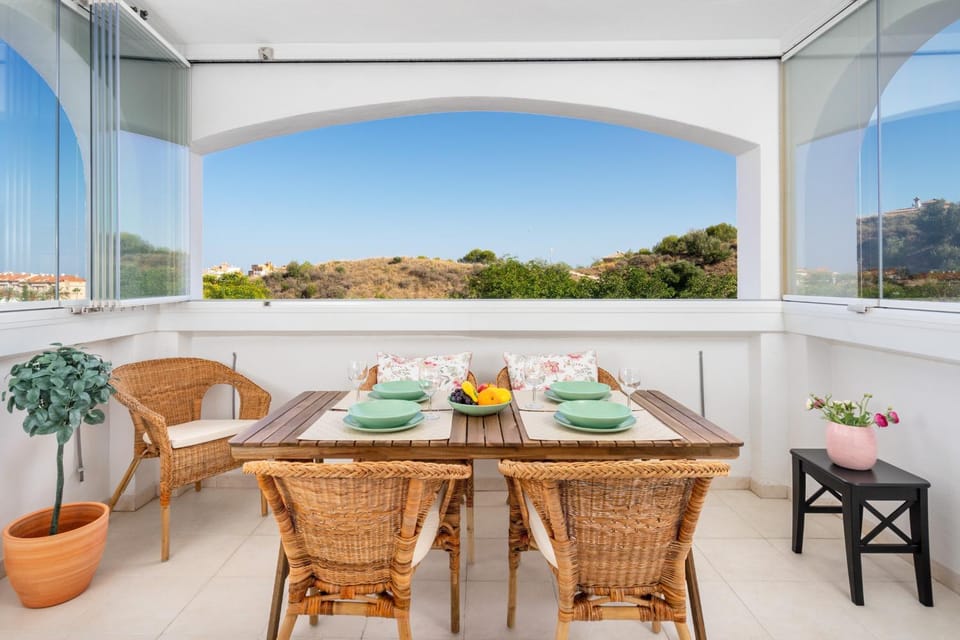 Balcony/Terrace, Dining area