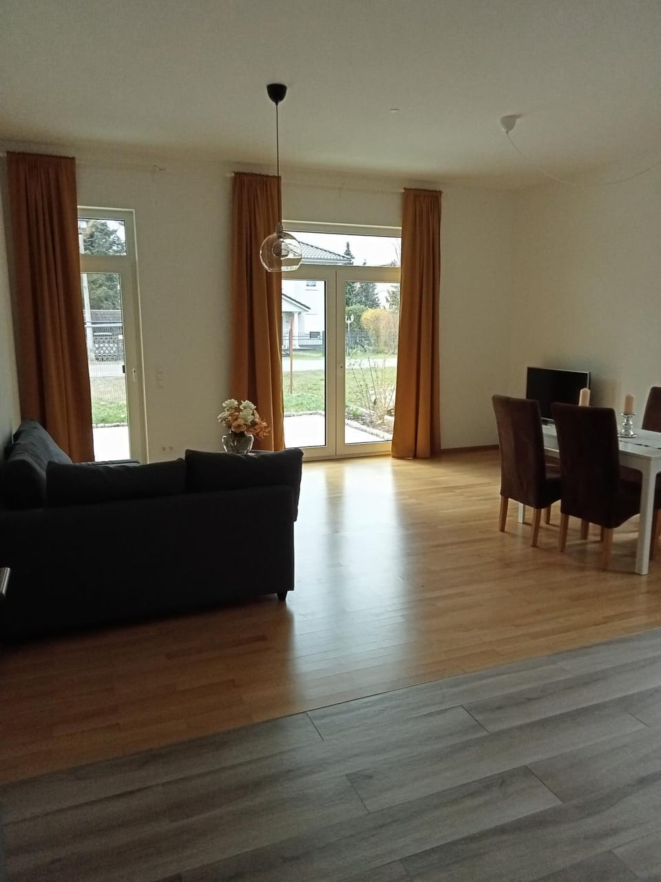 Living room, Seating area, Dining area