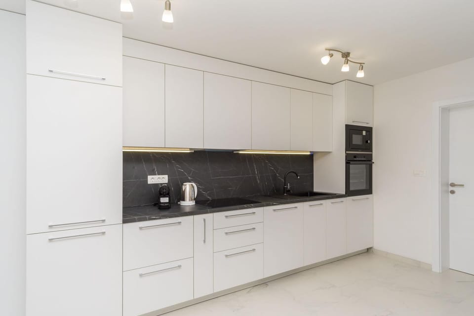 Coffee/tea facilities, Kitchen or kitchenette, dishwasher, minibar, pet friendly, stove