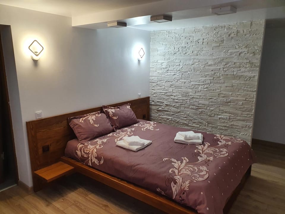 Rooms Poienita Bed and Breakfast in Romania