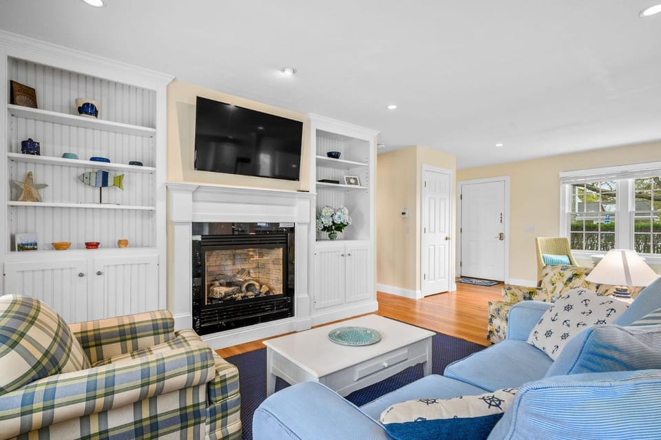 Sea Mist Cottage by the sea w/ central AC views House in South Chatham