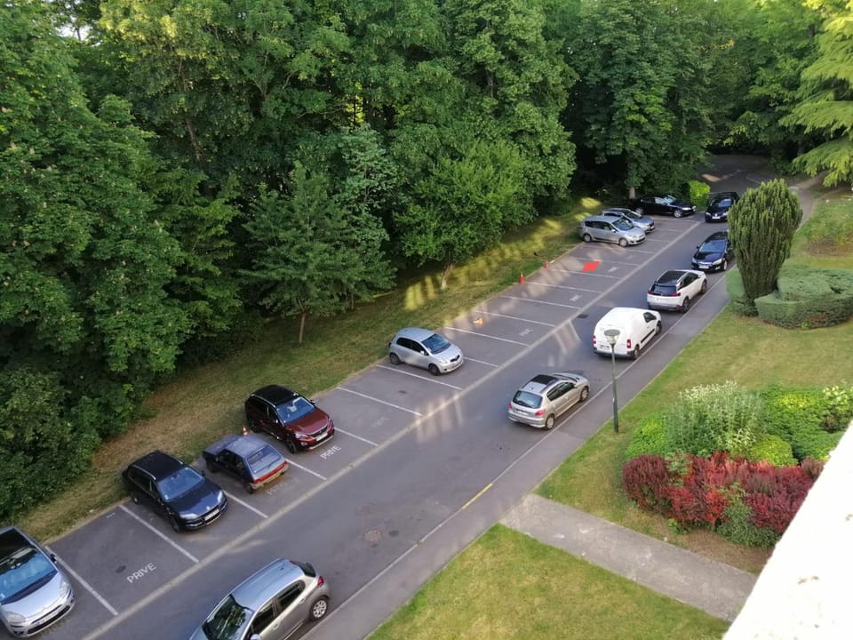 Street view, Parking