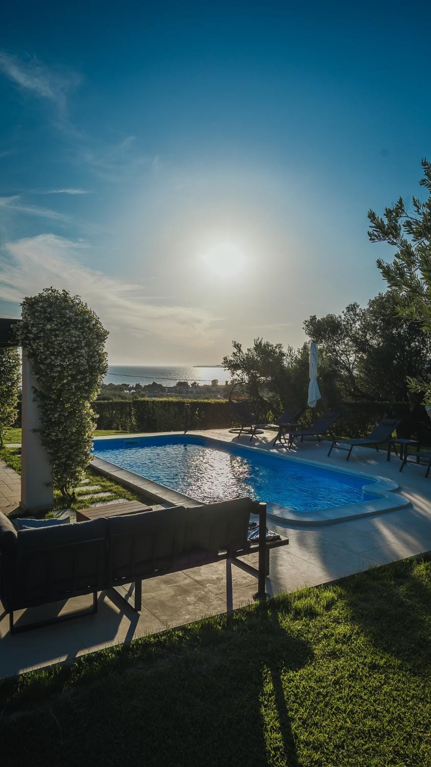 Thea Sea View Private Pool Villa, Nikiti Villa in Nikiti