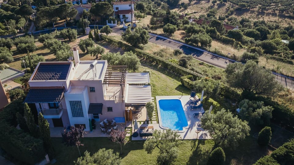 Thea Sea View Private Pool Villa, Nikiti Villa in Nikiti