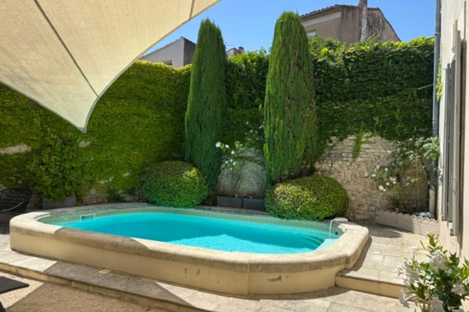 Les Cordeliers - Historical Center House in L'Isle-sur-la-Sorgue