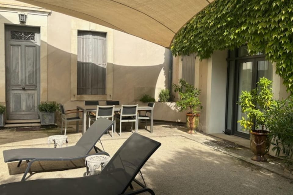 Les Cordeliers - Historical Center House in L'Isle-sur-la-Sorgue