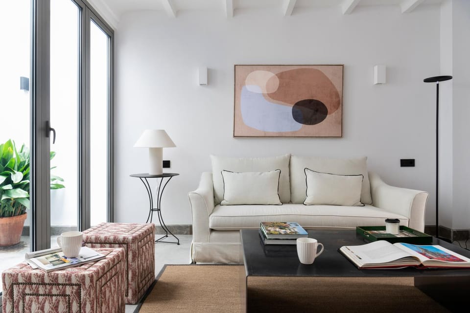 Living room, Seating area