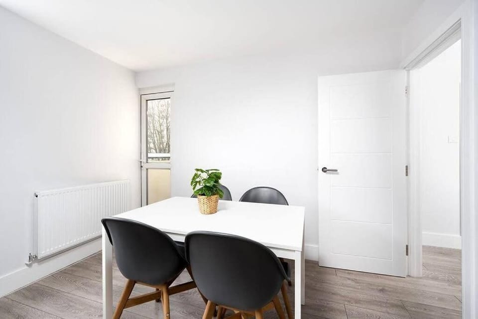 Charming Apartment in the Pleydell Estate Apartment in London Borough of Islington