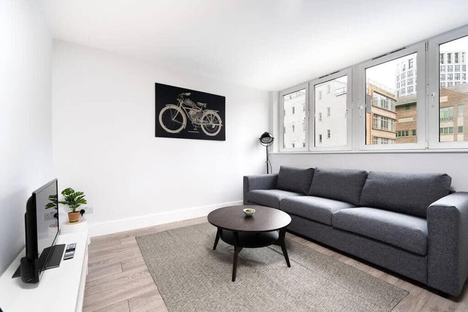 Charming Apartment in the Pleydell Estate Apartment in London Borough of Islington
