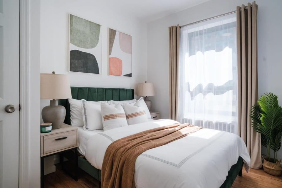 74-4A 2BR 2baths in Prime Upper West Side w d GYM Apartment in Upper West Side