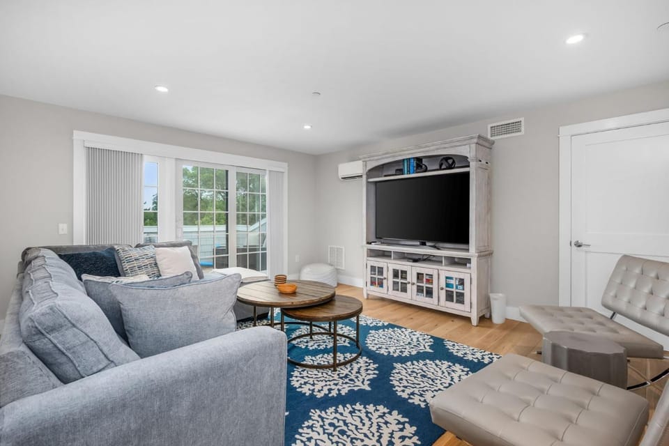 Perfect Rx: Luxury Condo in Downtown Harwich House in Harwich