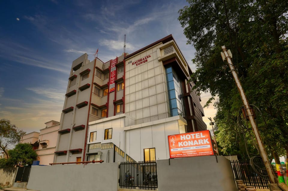 Property building, Street view