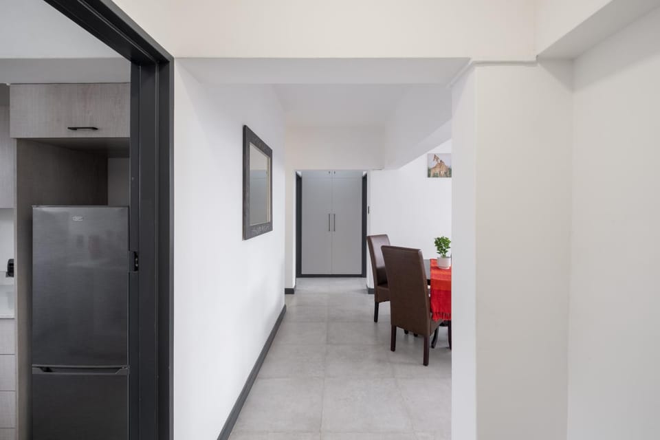 Rest on Millvale guest house Bed and Breakfast in Cape Town