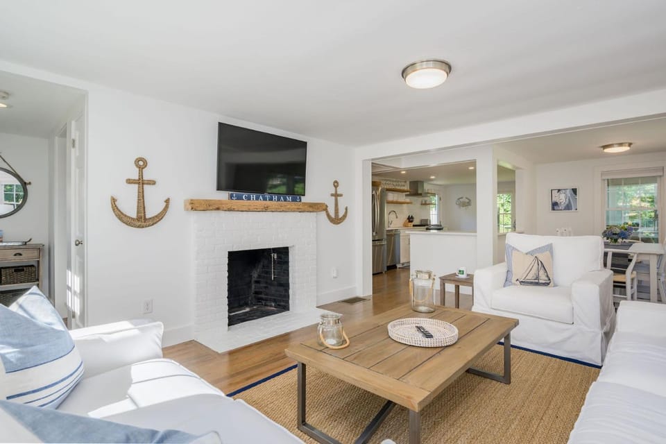 Coastal Comfort Cape Cod Charm Await House in Chatham