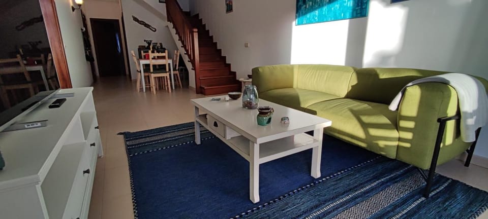 TV and multimedia, Seating area