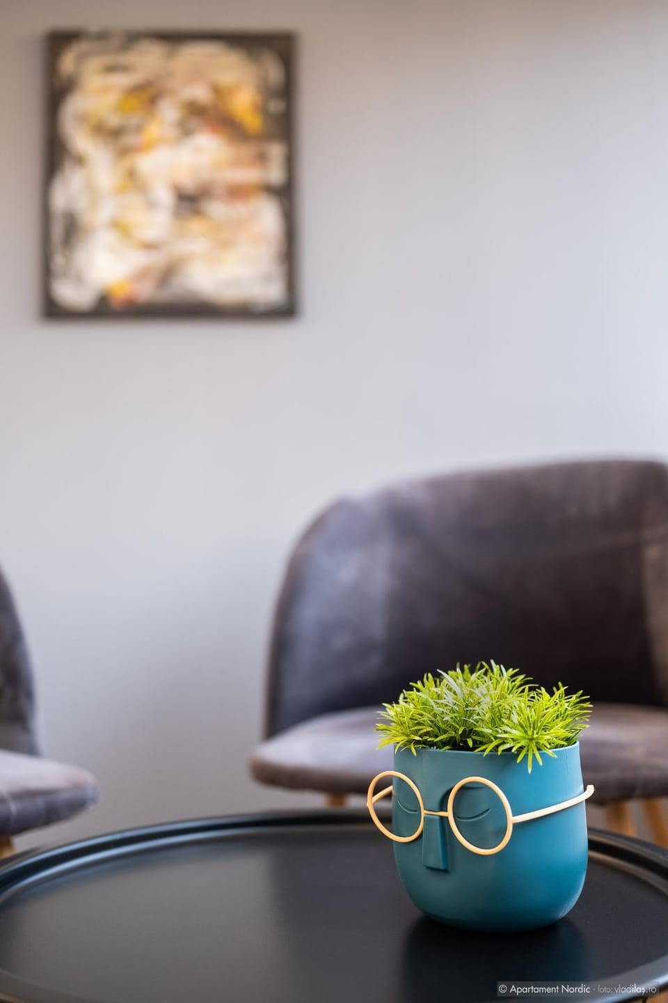 Decorative detail, Seating area