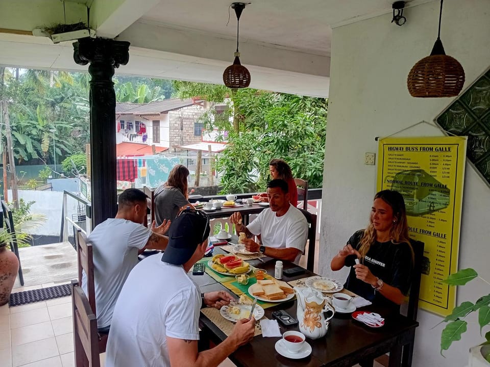 Green turf Bed and Breakfast in Galle