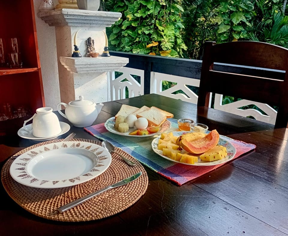Green turf Bed and Breakfast in Galle