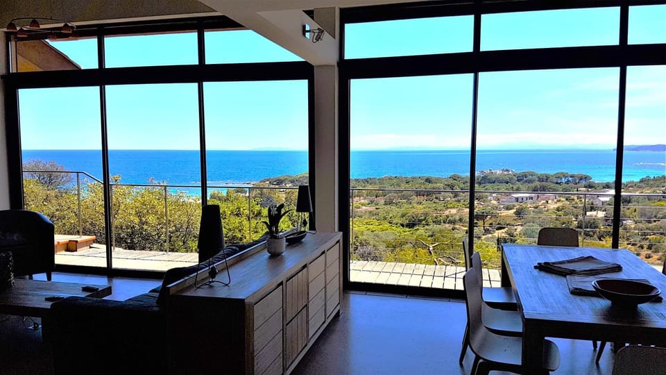 Balcony/Terrace, Living room, Dining area, Sea view