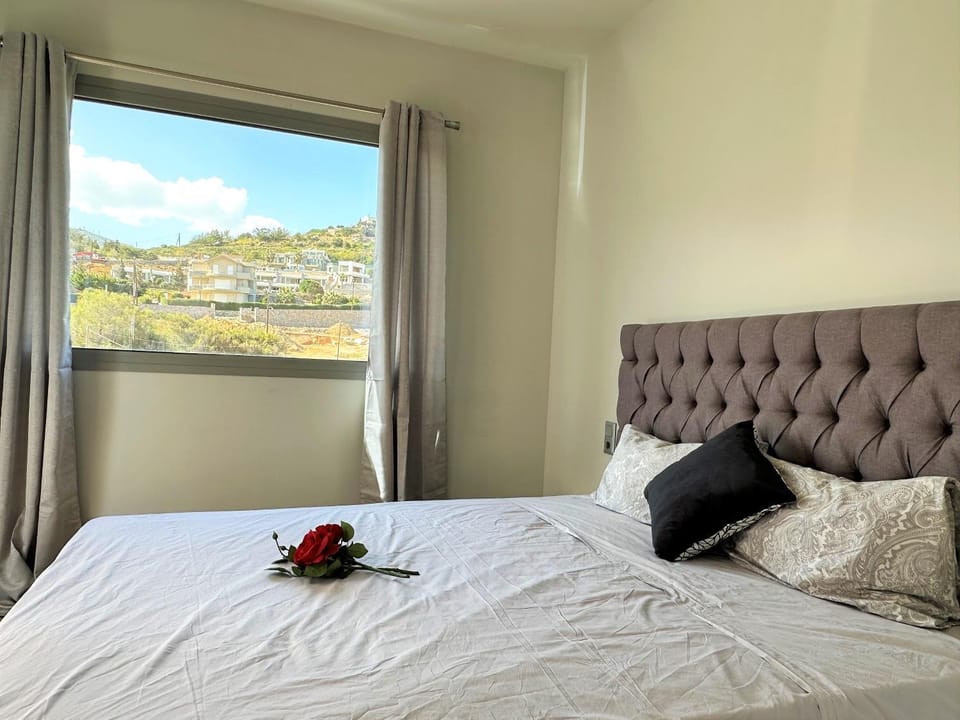 Bed, Natural landscape, Bedroom, Mountain view