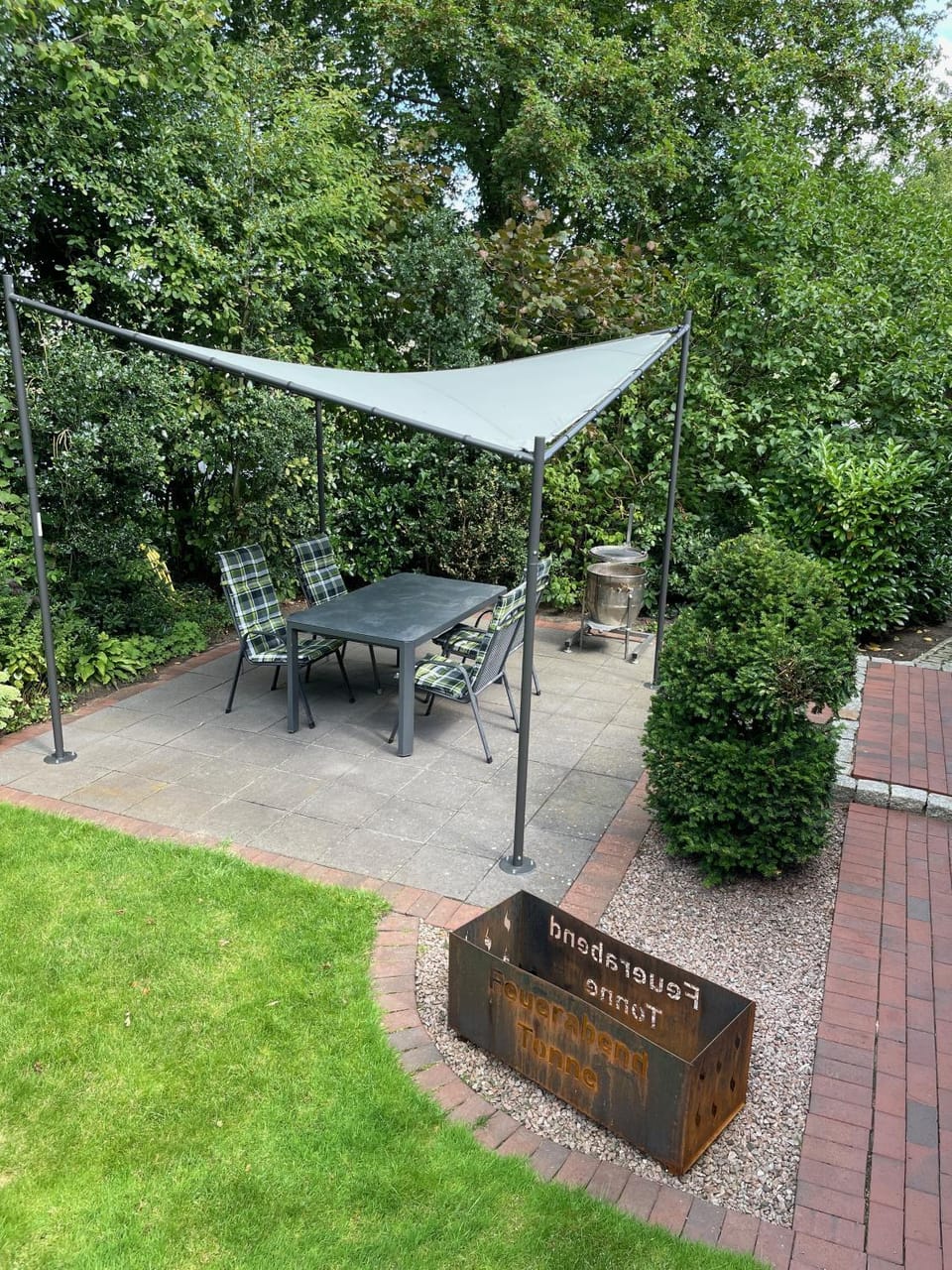 Garden, Balcony/Terrace