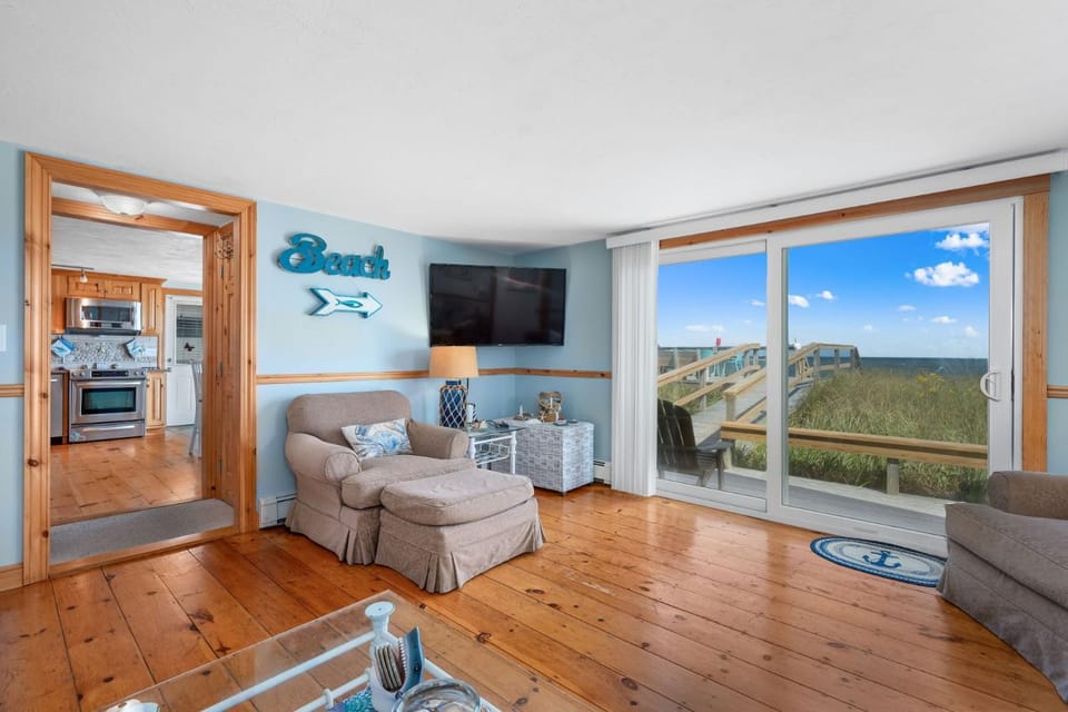 Seas the Day at Sagamore Beach House in Sandwich