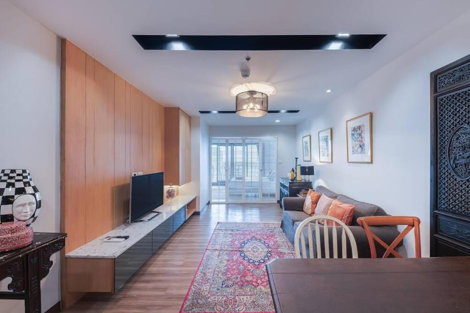 Central Bangkok, 5 stars river view & characteristic decor Apartment in Bangkok
