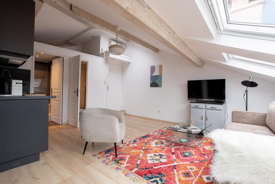 Appartement sous les toits 5 min du palais à pied Apartment in Cannes