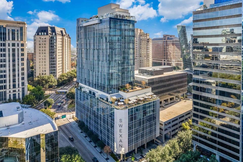 Property building, City view