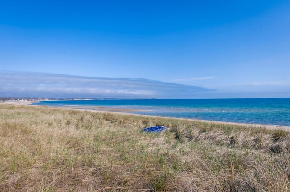 Cape Escape – Dog Friendly Steps to the Sea House in Sandwich
