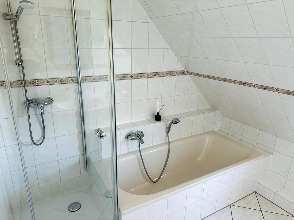 Shower, Bathroom, Bath