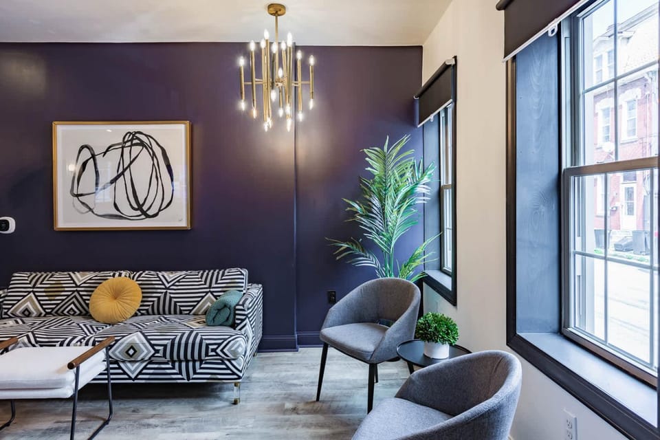 Living room, Decorative detail, Seating area, Street view