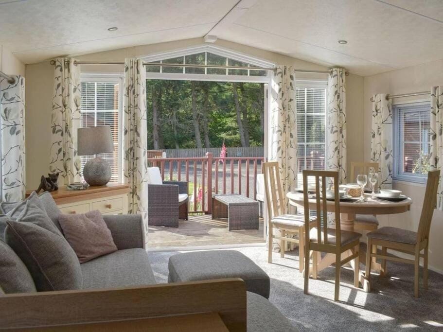 Poppy Lodge Glendevon Scotland House in Scotland
