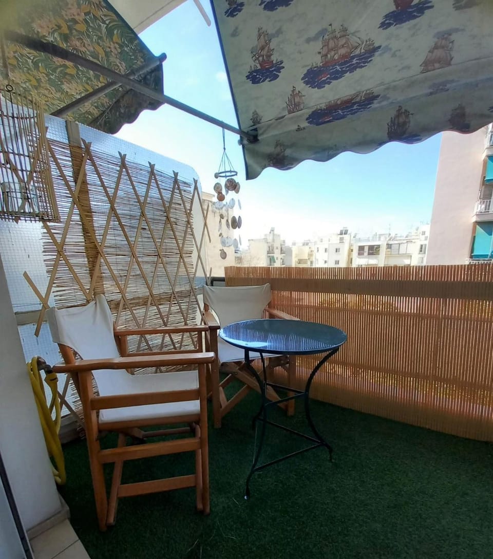 Staying besides Acropolis! Apartment in Athens