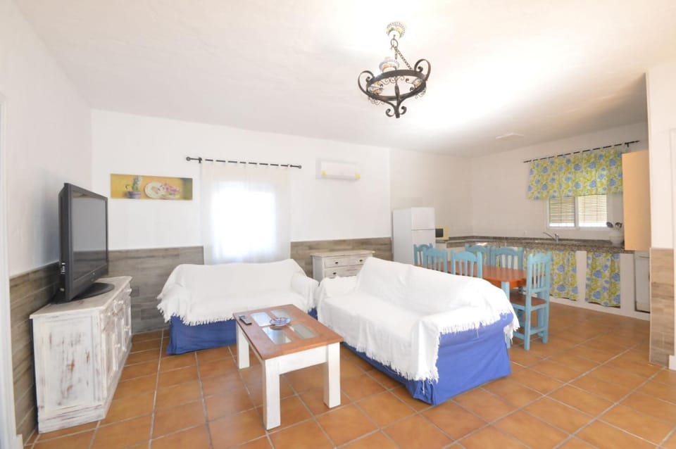 Casa Samuel con piscina comunitaria y porche House in La Janda