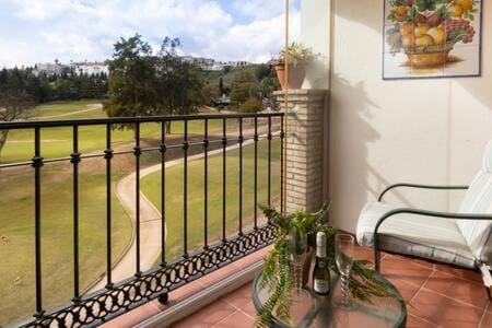 View (from property/room), Balcony/Terrace