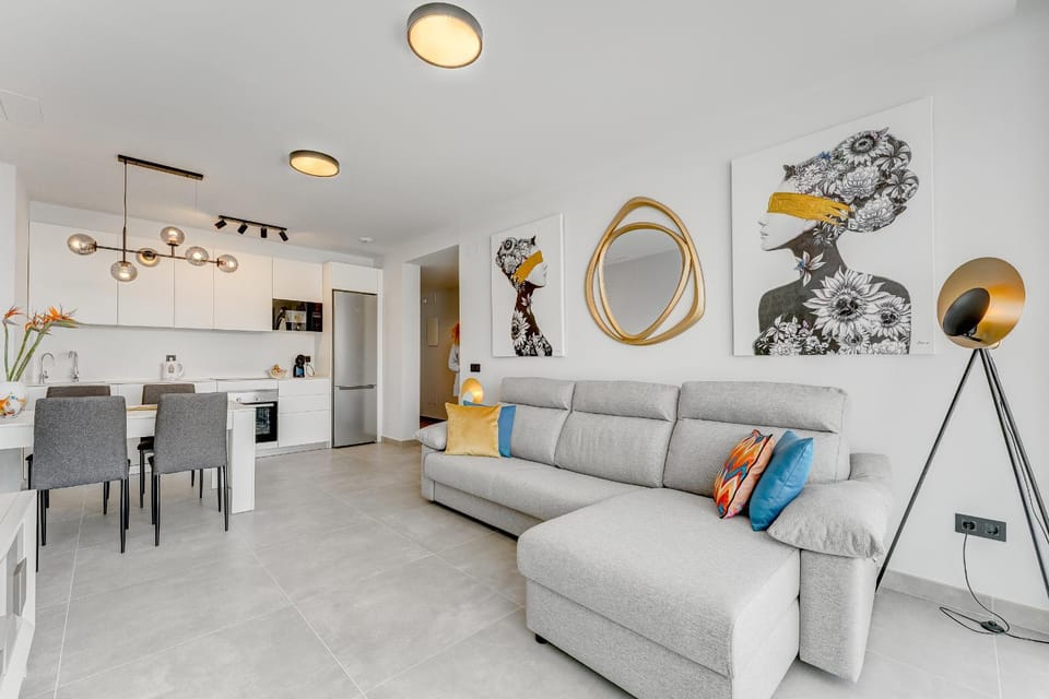 Kitchen or kitchenette, Living room, Seating area, Dining area