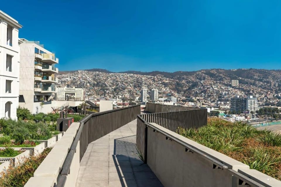 HOM I Vista al Mar I Parking I Wifi I Terraza Apartment in Valparaiso