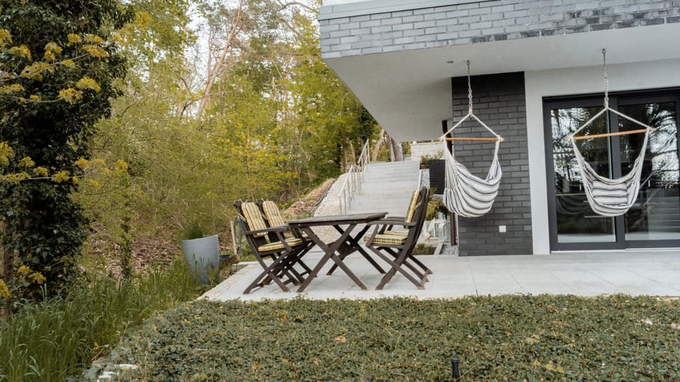 Garden, Balcony/Terrace, Dining area