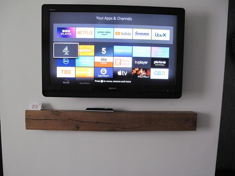 TV and multimedia, Evening entertainment