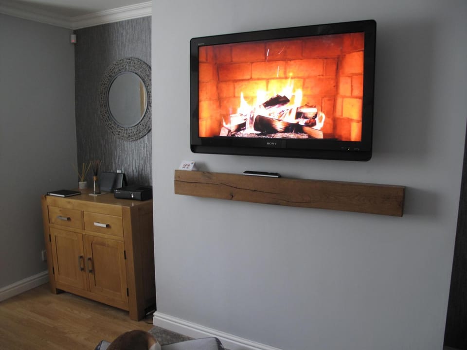 TV and multimedia, Evening entertainment