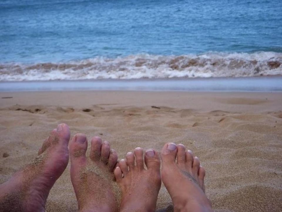 the Newport Family Peninsula Beach House Apartment in Balboa Peninsula