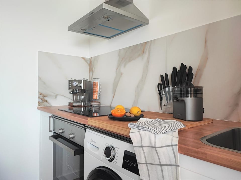 Coffee/tea facilities, Kitchen or kitchenette, pet friendly