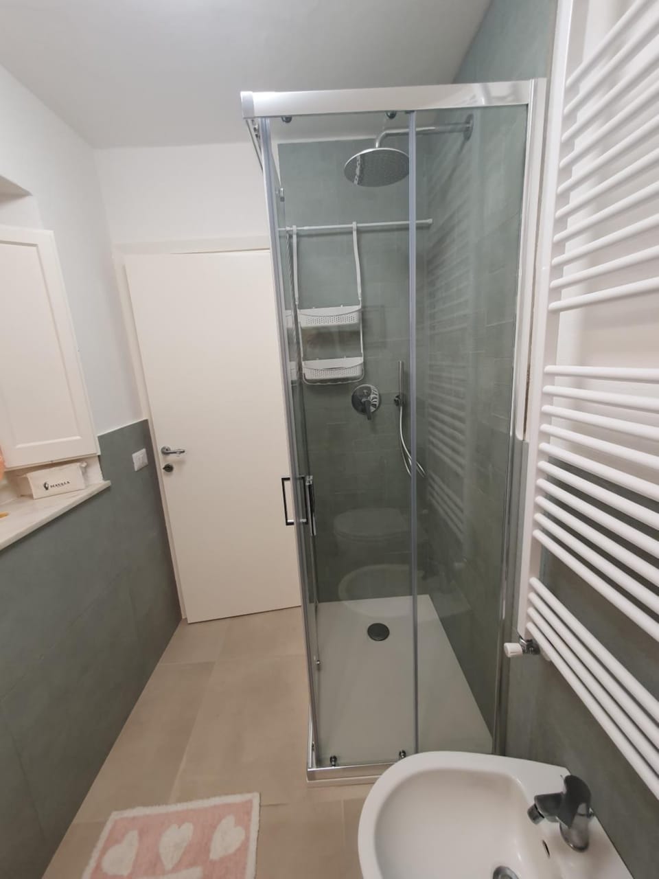 Shower, Bathroom