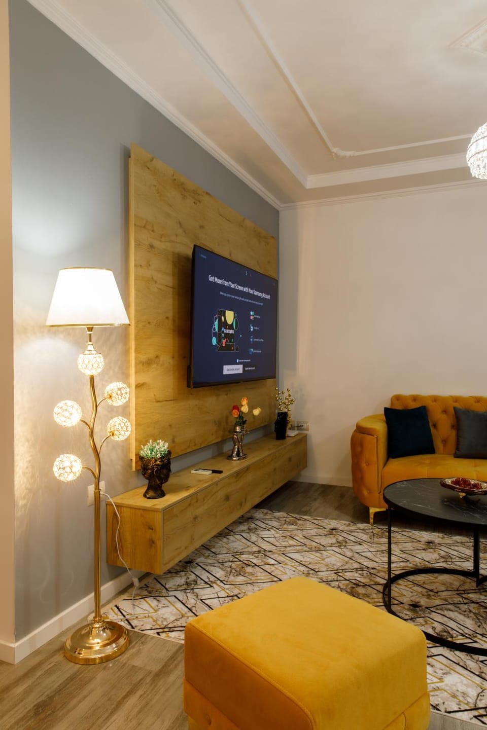 Communal lounge/ TV room, TV and multimedia, Living room, Seating area